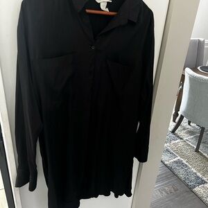 H&M Classic Black Shirt